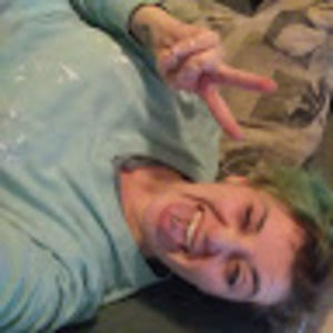 Meet your Posher, Kassandra